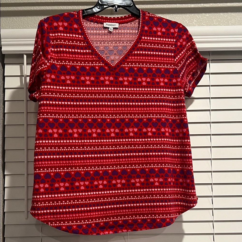 Freshman Vibrant Red, Pink and Purple Geometric V-Neck Short Sleeve Top